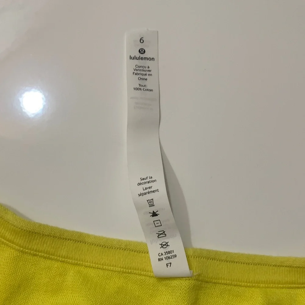 lululemon athletica brighten up